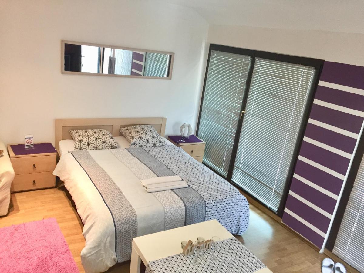 Hostel Lega House 오시예크 외부 사진