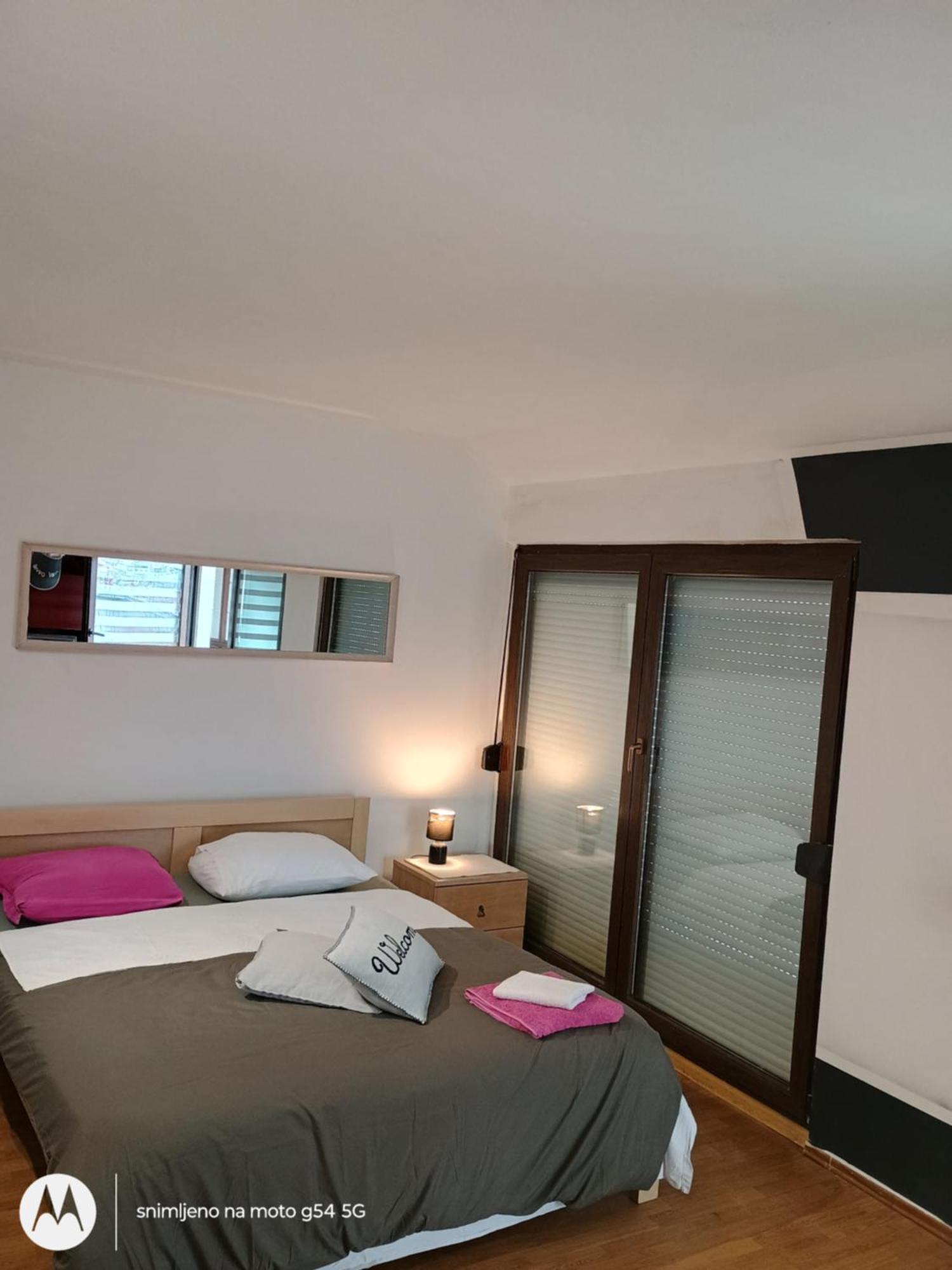 Hostel Lega House 오시예크 외부 사진