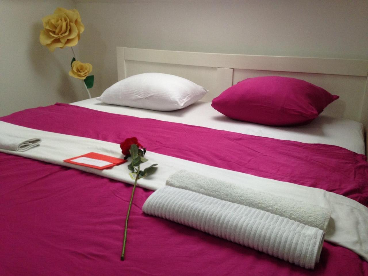 Hostel Lega House 오시예크 외부 사진