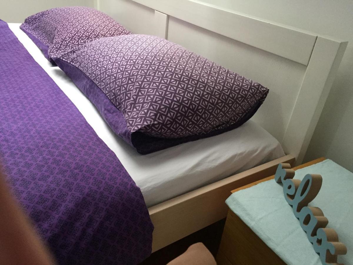 Hostel Lega House 오시예크 외부 사진